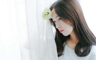 为什么说分手后谁先删微信谁输?越放不下才越在意