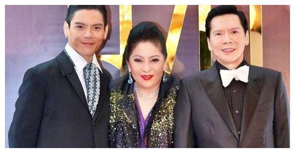 她是李小龙情人,向华强出钱养她40年,向太不敢干涉