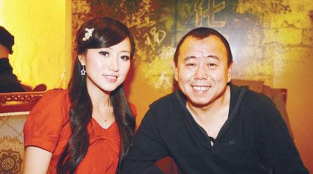 潘长江亲弟弟曝光,长相和身高均比哥哥优秀,今两兄弟成最佳拍档