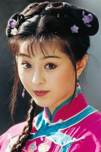 17岁的范冰冰,27岁的范冰冰,37岁的范冰冰,她啥时候最美