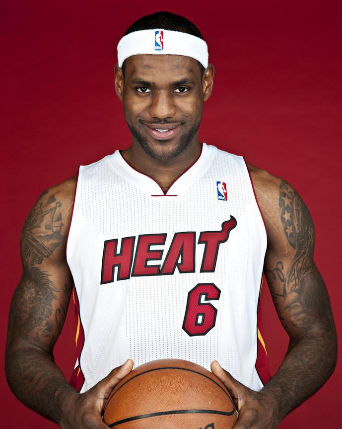 NBA跟腱最长的的4大球员,乔丹未上榜,他的跟腱是正常人2倍