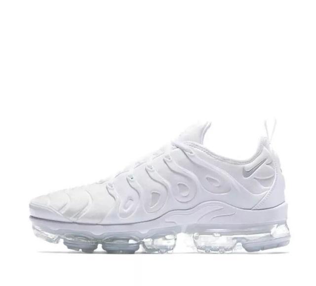 Nike气垫跑鞋花样这么多,哪双脚感最好?