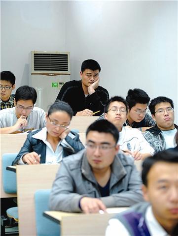 看完姚明这10张合影: 你就知道为什么他的人生越来越成功