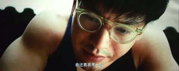 这部电影让美国人知道,中国的英雄是可以「跪」的!