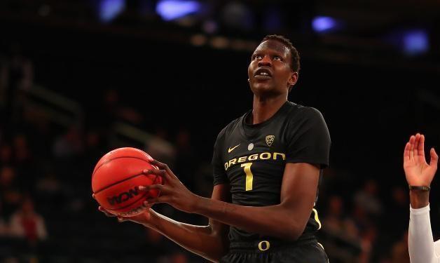 NBA最高球员之子正式签约，大学场均贡献21分10篮板2.7盖帽