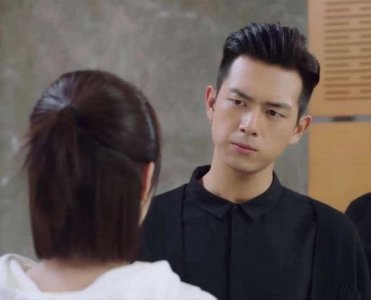 李现被杨天真曝聊天对话,终于理解杨紫为何想打人,他凭实力单身