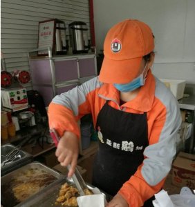 曾火爆街头的正新鸡排为何走下坡路?看到这波操作后,网友:活该