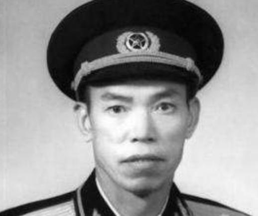 红军改编成八路军时,大家对降级使用,为何3个人不降反升?