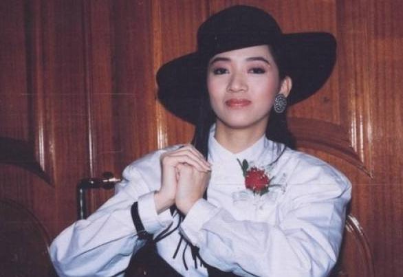 香港女儿梅艳芳和张国荣同年辞世,刘德华出席葬礼,为何她没下葬