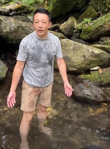 汪小菲带新岳母旅游,玥儿叫小梅妈妈,孩子终于有陪伴了