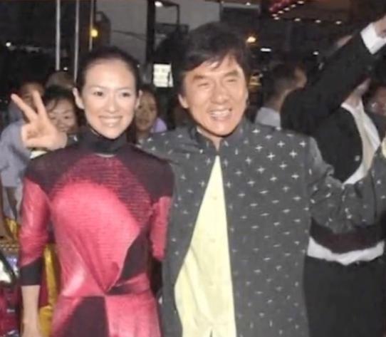 章子怡最不想看到的照片，女神形象全无，网友：让汪峰情何以堪