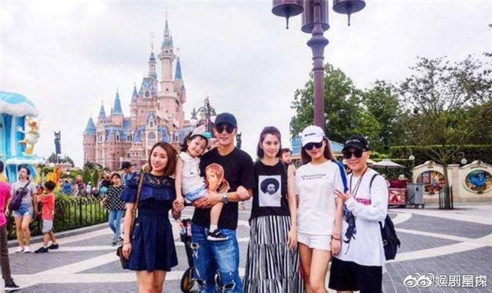 张丹峰宣布毕滢辞职!否认洪欣想反击,怒怼网友:凭什么评头论足