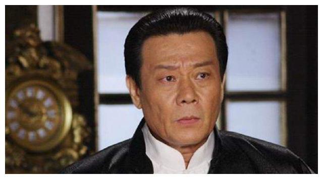 65岁老树开新花?寇世勋“坐拥双妻”,大小老婆仅一层楼板之隔