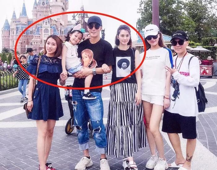 张丹峰宣布毕滢辞职,"捕峰捉滢"真的结束了吗?