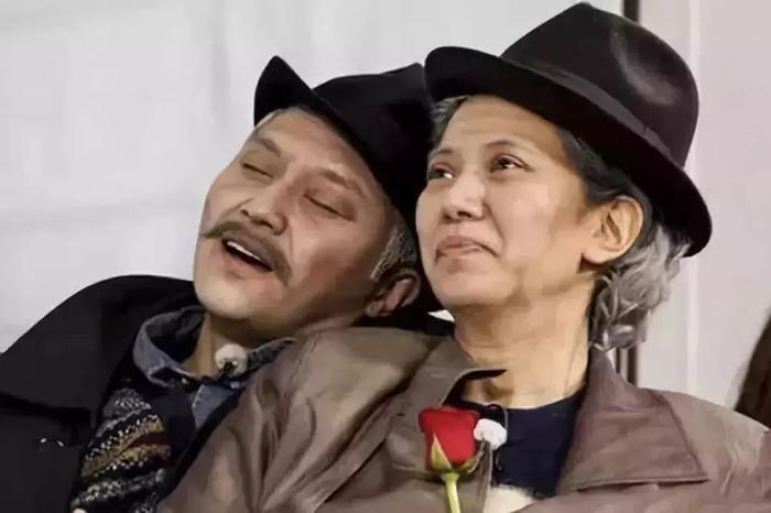 袁咏仪自爆曾做富商小三:张智霖喜欢我就够了