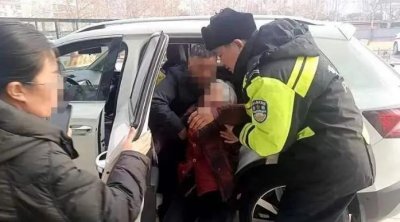 全心全力守护这座城!这一年,聊城交警的温暖守护一直在上演……