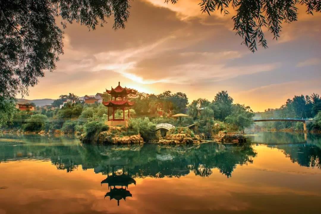 入秋,最火的国内秋季旅游景点排行榜——十大赏秋胜地推荐!!