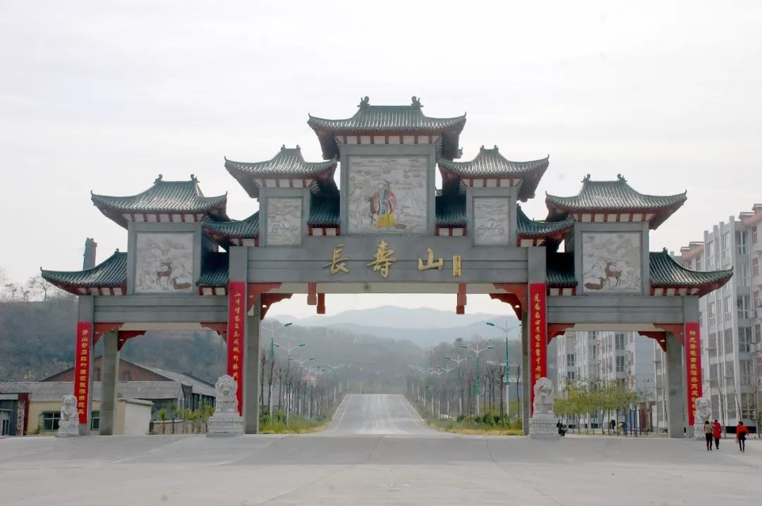 入秋,最火的国内秋季旅游景点排行榜——十大赏秋胜地推荐!!