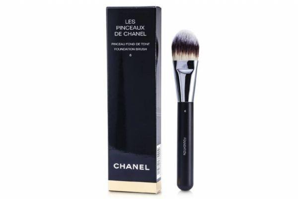 香奈儿粉底刷好用吗 香奈儿粉底刷怎么用 香奈儿粉底刷好用吗 香奈儿粉底刷怎么用