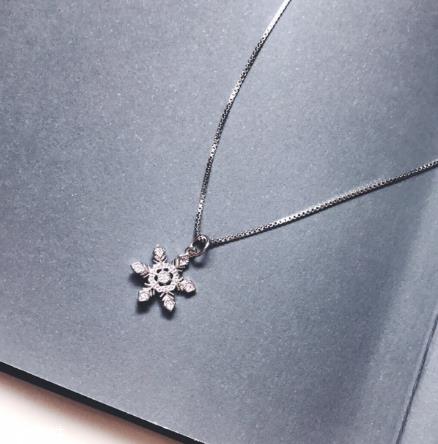 项链戴久了会变黑吗?项链时间长了会变黑吗 项链戴久了会变黑吗?项链时间长了会变黑吗