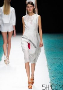 shiatzy chen衣服贵吗?shiatzy chen服装价位