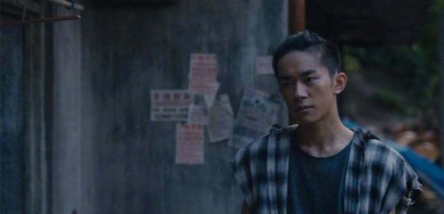 《少年的你》昨日上映,预售票房破亿,你们会去看吗?