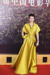 章子怡厉害了,换上“超短发”一点也不土,颜值高就是不一般