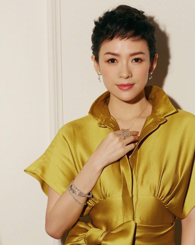 章子怡厉害了,换上“超短发”一点也不土,颜值高就是不一般
