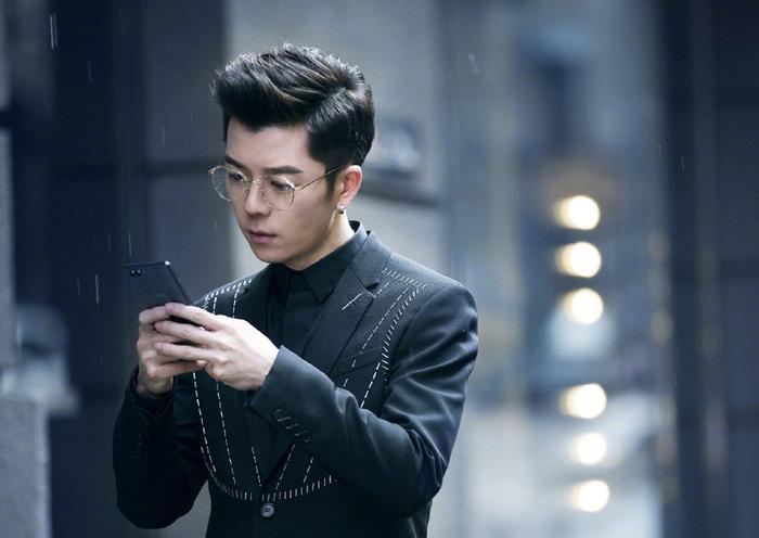 张艺兴新剧即将开播,女主是《河神》中的她,男二颜值比艺兴还高