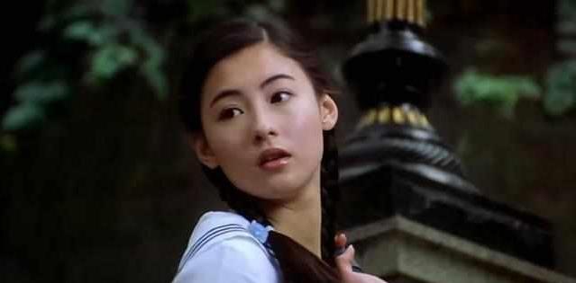 张柏芝的老妈四婚四离,人生过得比刘晓庆还要传奇?