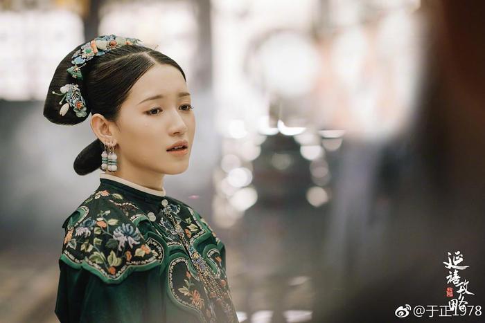 《延禧攻略》施予斐助攻谭卓上演宫心计,宋春丽不怒自威挑战甄嬛