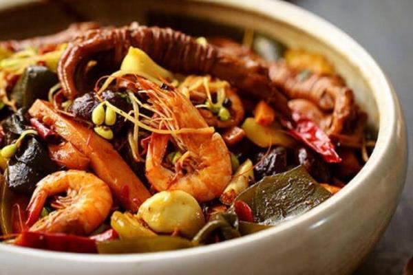 麻辣香锅要不要加水 适量加才对 麻辣香锅要不要加水 适量加才对