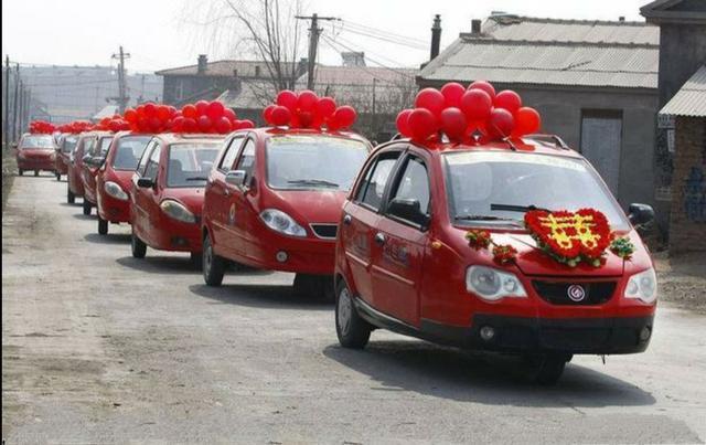 国内最牛婚车,你见过几个,你结婚时婚车够牛吗?