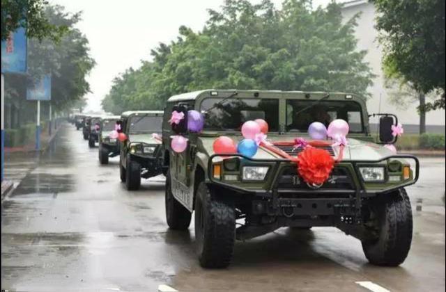 国内最牛婚车,你见过几个,你结婚时婚车够牛吗?