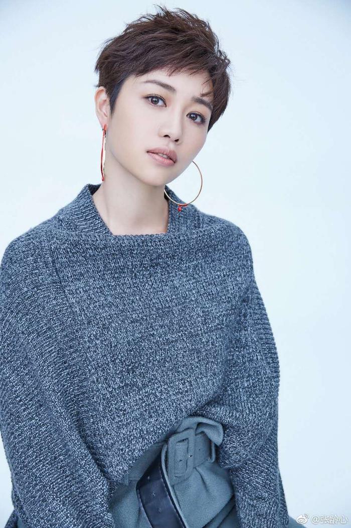 《琅琊榜》中的夏冬不仅演技好,换成时尚装后颜值更是高