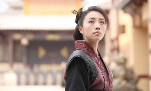 《琅琊榜》中的夏冬不仅演技好,换成时尚装后颜值更是高