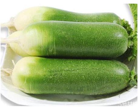 孕妇可以生吃青萝卜吗 孕妇吃青萝卜对胎儿有影响吗 孕妇可以生吃青萝卜吗 孕妇吃青萝卜对胎儿有影响吗