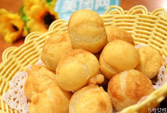 炸汤圆是熟炸还是生炸 炸汤圆不爆的做法 炸汤圆是熟炸还是生炸 炸汤圆不爆的做法