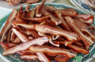 猪耳朵多少钱一斤?猪耳朵多少钱一个? 猪耳朵多少钱一斤?猪耳朵多少钱一个?