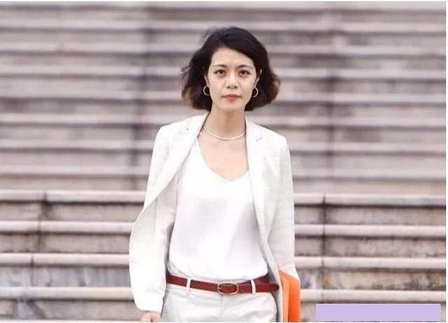 复旦大学最美女博士,她的哲学课次次爆满,37岁至今未婚