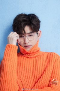 十年来坚持做自己热爱的事业,真实做自己。你是演员,是制片人