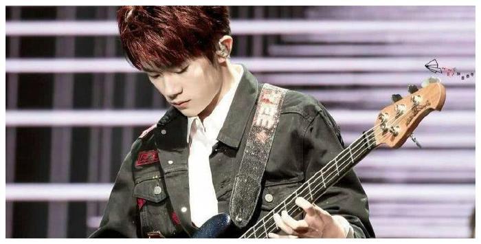 易烊千玺长开了堪称整容,脸上变化最大的地方,很多人都不知道