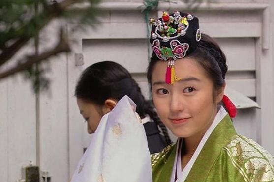 《皇后的品格》太逊色?它才是宫廷偶像韩剧开山之作