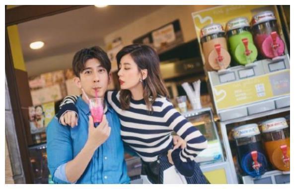 43岁孙志浩看到前妻贾静雯近况,再看看现任老婆,差距明显