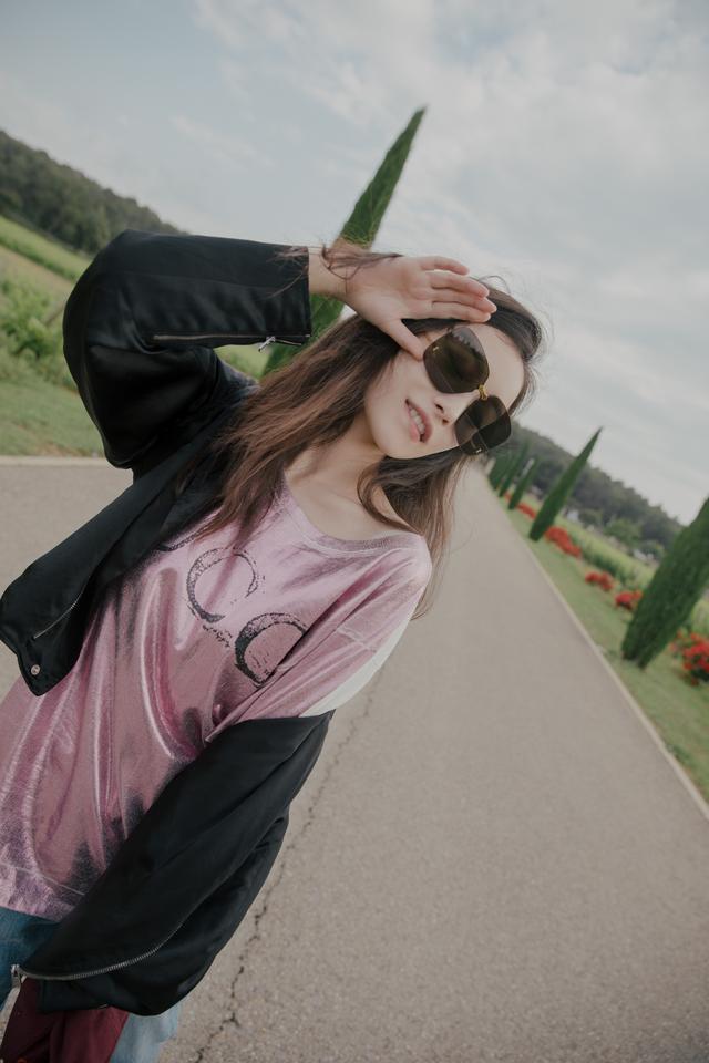 30岁的倪妮街拍组图曝光,厉害了倪妮,街拍女王不是白叫的!