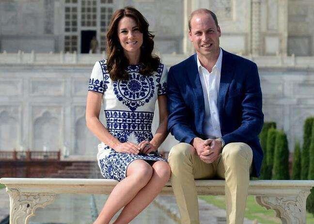 戴安娜最孤独的一张照片,遭查尔斯责备,却让粉丝红了眼