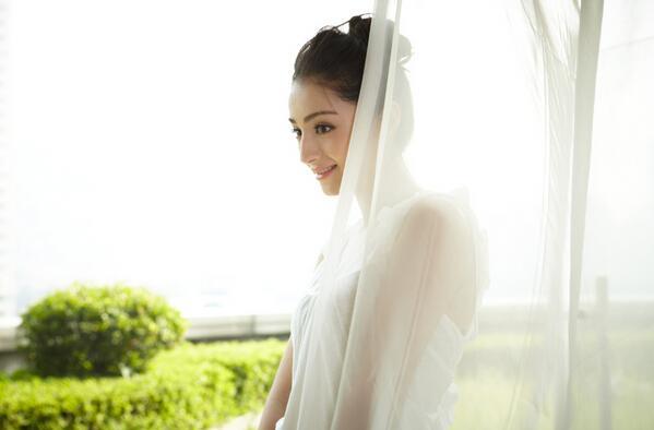 新疆走出的十大美女明星,哪一个是你最爱?!