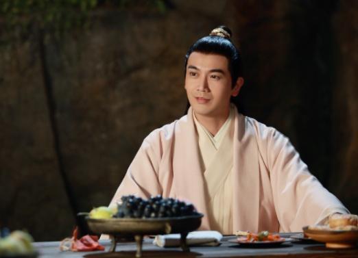 折颜最厉害的本事是这个,墨渊夜华都领教过,但他却不敢对白真用