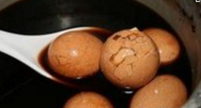 煮茶叶蛋时用绿茶还是红茶?很多人都做错了,难怪吃起来会发苦