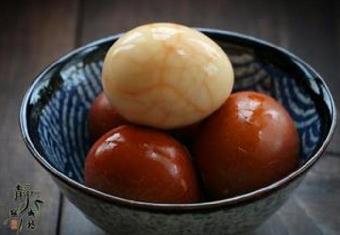 煮茶叶蛋时用绿茶还是红茶?很多人都做错了,难怪吃起来会发苦